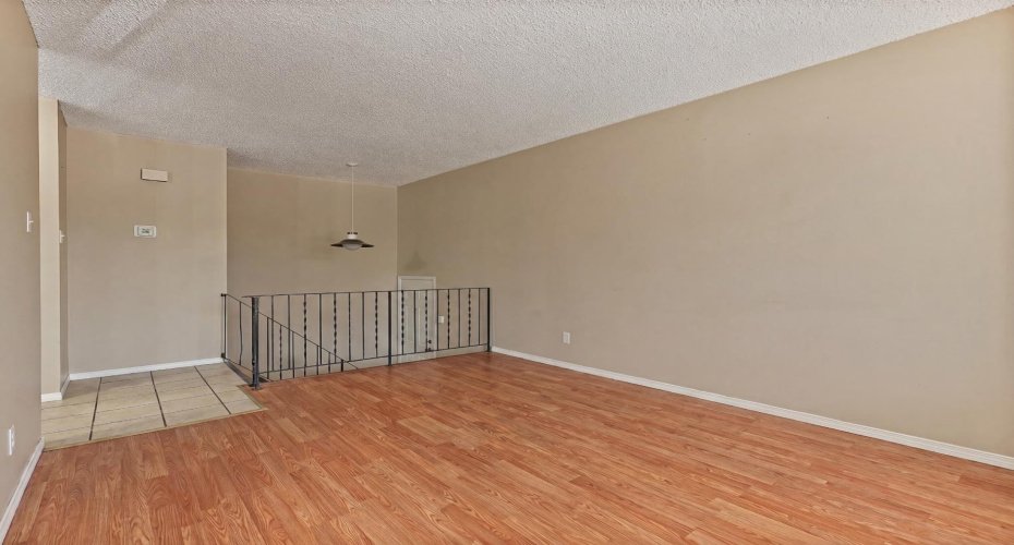 5 Acadia Road, Lethbridge, Alberta T1K 4C1, 2 Bedroom Bedrooms, 0 ,1 BathroomBathrooms,Residential,For Sale,Acadia,0,A2319104