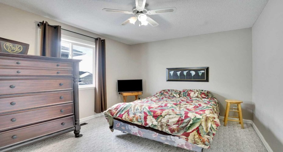 251 Lakeview Cove, Chestermere, Alberta T1X 1E7, 3 Bedrooms Bedrooms, ,4 BathroomsBathrooms,Residential,For Sale,Lakeview,A2319210