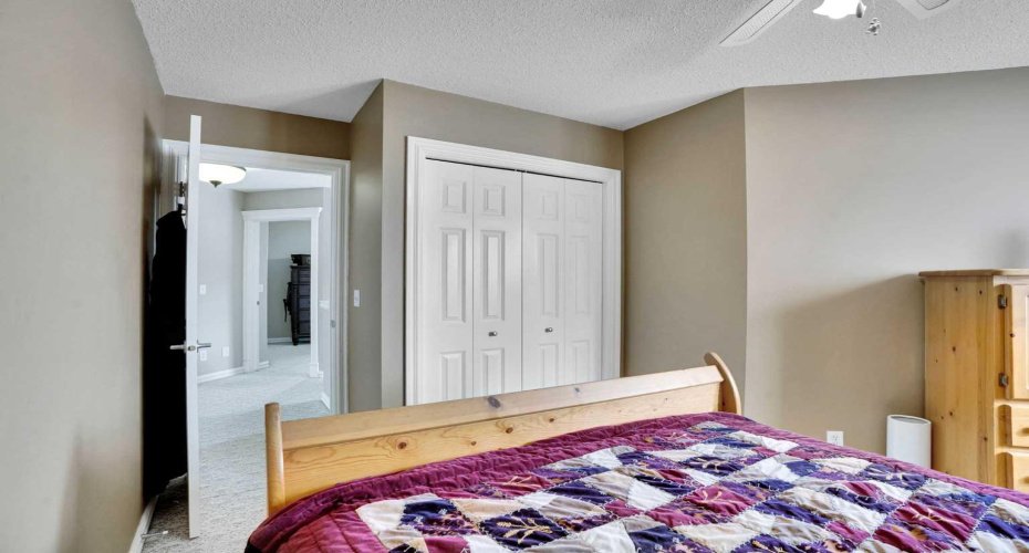 251 Lakeview Cove, Chestermere, Alberta T1X 1E7, 3 Bedrooms Bedrooms, ,4 BathroomsBathrooms,Residential,For Sale,Lakeview,A2319210