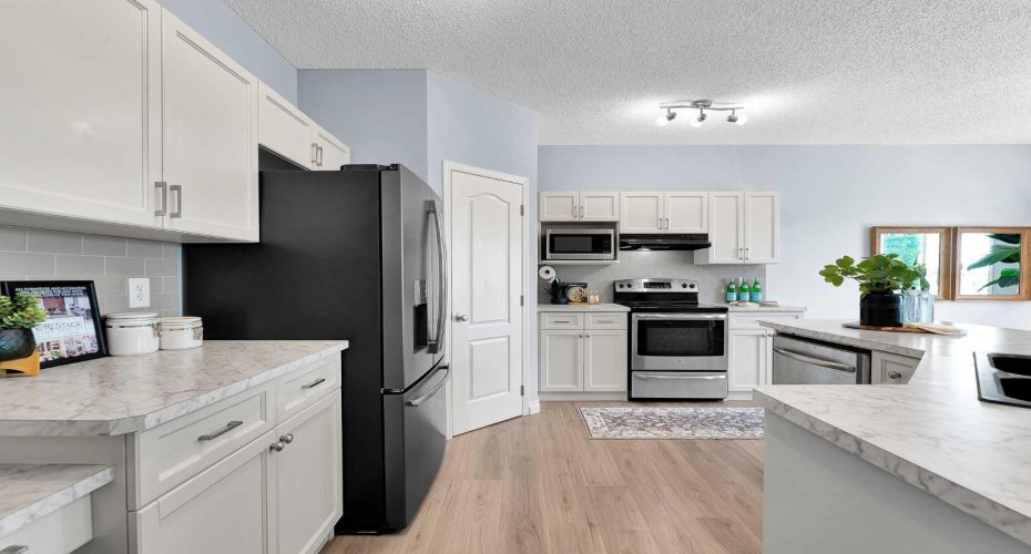 71 Westmount Circle, Okotoks, Alberta T1S 0B7, 3 Bedrooms Bedrooms, ,3 BathroomsBathrooms,Residential,For Sale,Westmount,A2326605