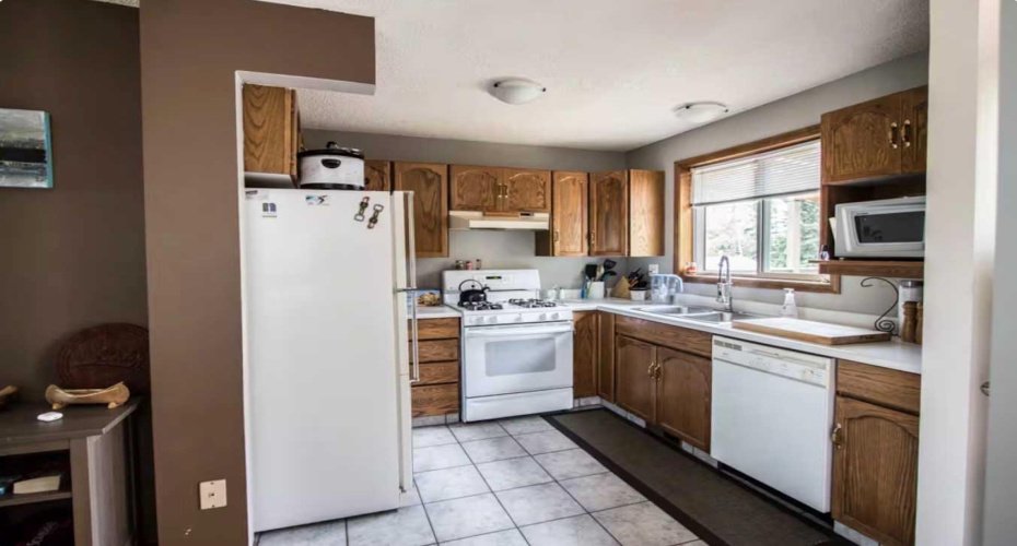 5013 Blue Diamond Crescent, Brule, Alberta T0E 0C0, 4 Bedroom Bedrooms, 0 ,2 BathroomBathrooms,Residential,For Sale,Blue Diamond,0,A2326662