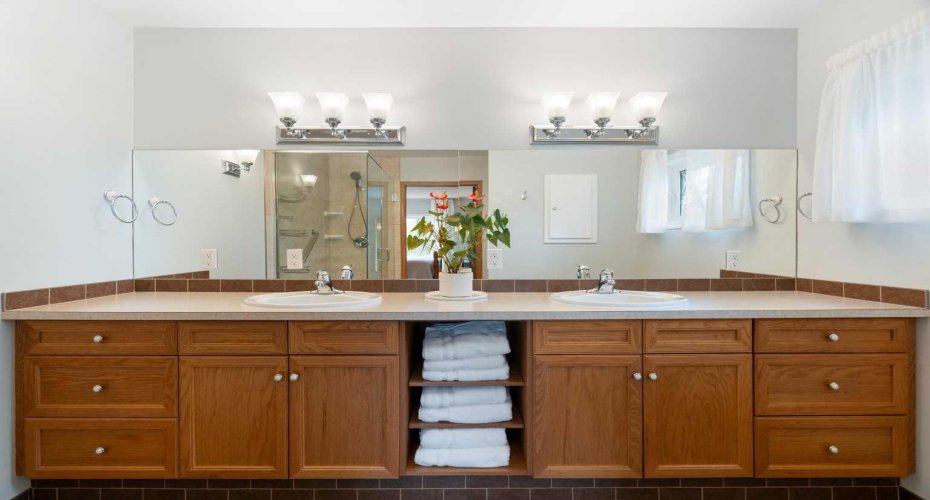 Primary Ensuite- Main
