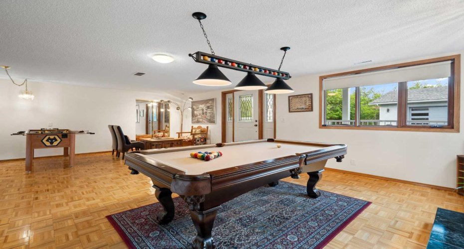 31 Biggar Heights Bay, Rural Rocky View County, Alberta T3R 1H4, 5 Bedroom Bedrooms, 0 ,3 BathroomBathrooms,Residential,For Sale,Biggar Heights,0,A2326666