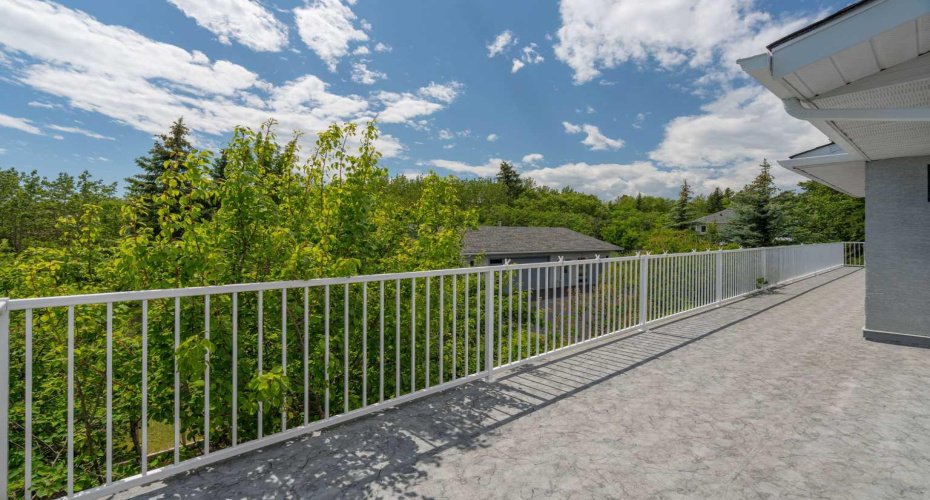 31 Biggar Heights Bay, Rural Rocky View County, Alberta T3R 1H4, 5 Bedroom Bedrooms, 0 ,3 BathroomBathrooms,Residential,For Sale,Biggar Heights,0,A2326666