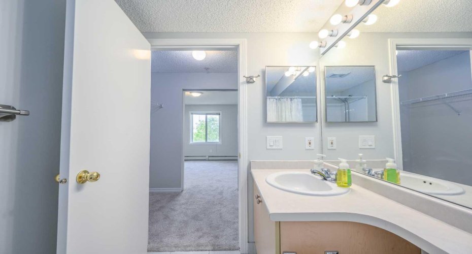 Ensuite