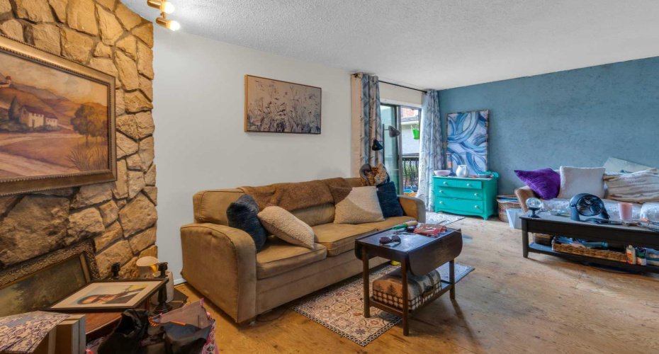 4347 70 Street, Calgary, Alberta T3B2K4, 3 Bedroom Bedrooms, 0 ,2 BathroomBathrooms,Residential,For Sale,70,0,A2326727