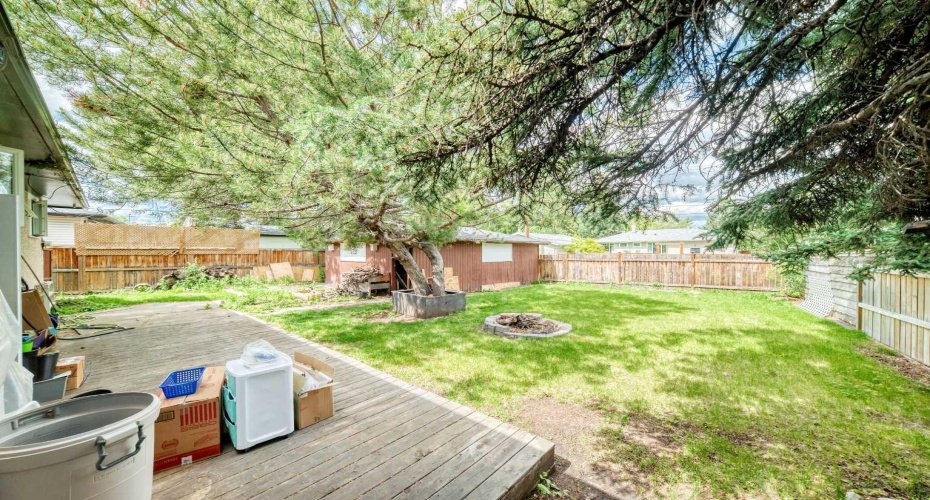 4832 Worcester Drive, Calgary, Alberta T3C3L6, 5 Bedroom Bedrooms, 0 ,2 BathroomBathrooms,Residential,For Sale,Worcester,0,A2326753