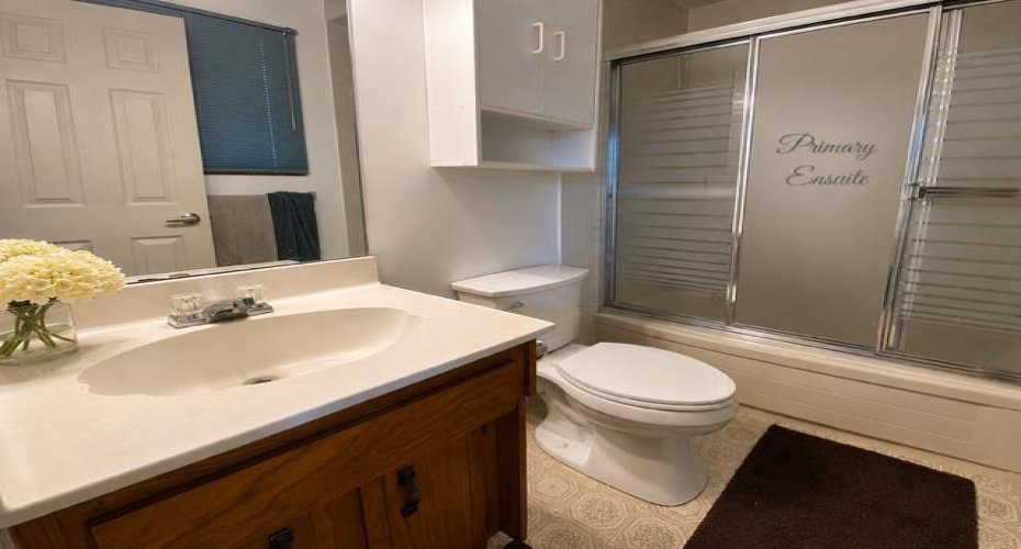 PRIMARY ENSUITE