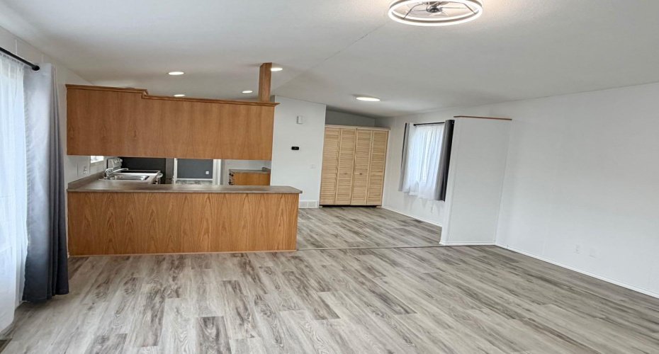 10615 88 Street, Grande Prairie, Alberta T8X 1P5, 3 Bedroom Bedrooms, 0 ,2 BathroomBathrooms,Mobile,For Sale,88,0,A2326765