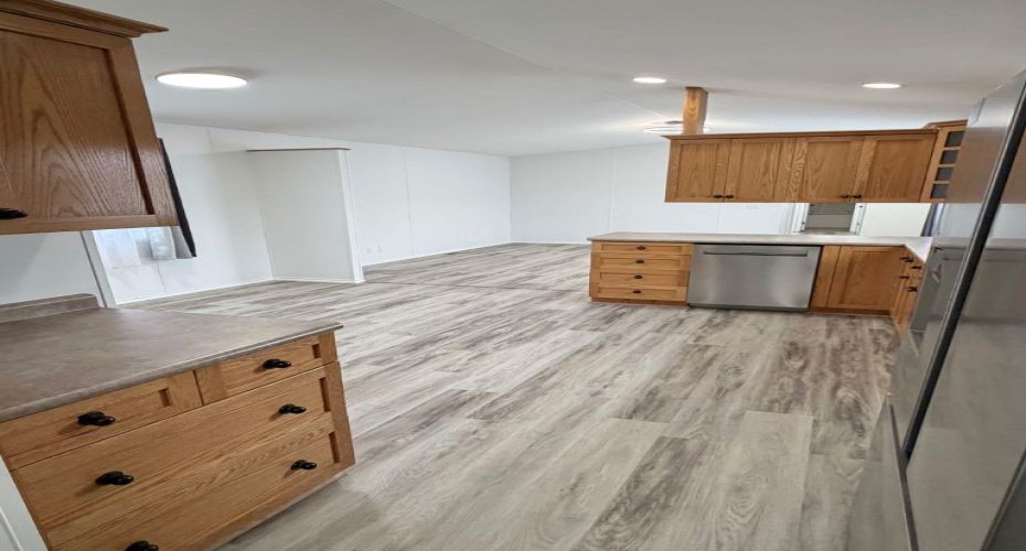 10615 88 Street, Grande Prairie, Alberta T8X 1P5, 3 Bedroom Bedrooms, 0 ,2 BathroomBathrooms,Mobile,For Sale,88,0,A2326765