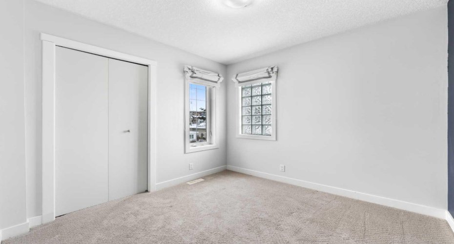 1620 27 Avenue, Calgary, Alberta T2T 1G6, 2 Bedroom Bedrooms, 0 ,3 BathroomBathrooms,Residential,For Sale,27,0,A2326784