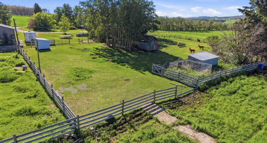 41416 Range Road 34, Rural Lacombe County, Alberta T0C 2J0, 6 Bedroom Bedrooms, 0 ,4 BathroomBathrooms,Residential,For Sale,Range Road 34,0,A2326801