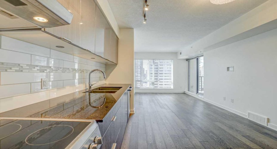 930 6 Avenue, Calgary, Alberta T2P 1J3, 1 Bedroom Bedrooms, 0 ,1 BathroomBathrooms,Residential,For Sale,6,0,A2326811