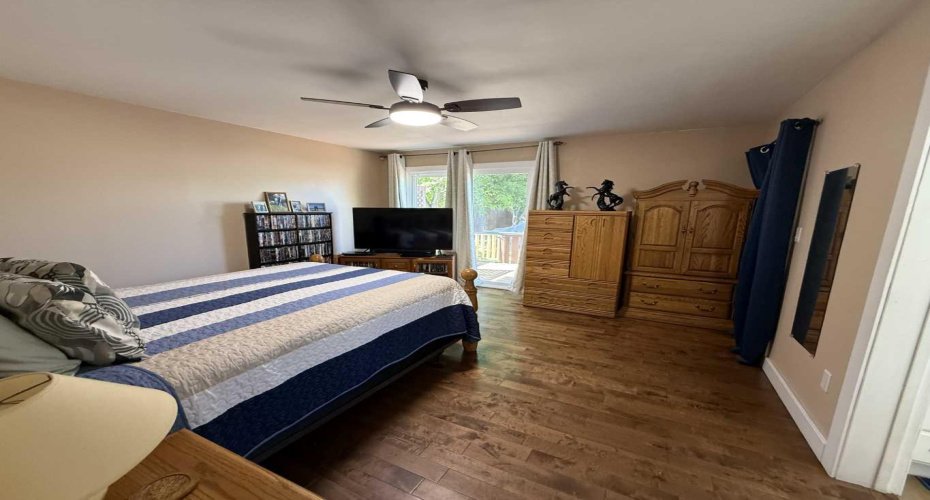 304 5 Avenue, Hanna, Alberta T0J 1P0, 3 Bedroom Bedrooms, 0 ,2 BathroomBathrooms,Residential,For Sale,5,0,A2326822