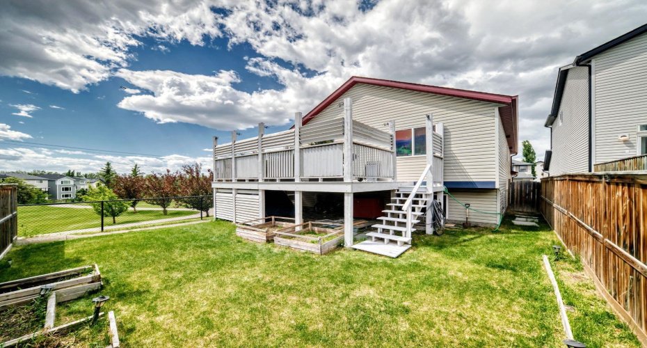 91 Panamount Gardens, Calgary, Alberta T3K 5V5, 4 Bedroom Bedrooms, 0 ,3 BathroomBathrooms,Residential,For Sale,Panamount,0,A2326829