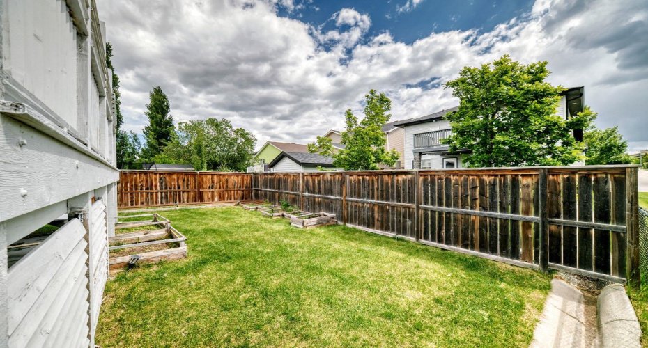 91 Panamount Gardens, Calgary, Alberta T3K 5V5, 4 Bedroom Bedrooms, 0 ,3 BathroomBathrooms,Residential,For Sale,Panamount,0,A2326829