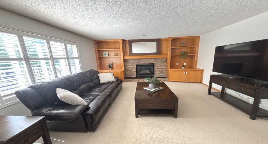 513 Sierra Madre Court, Calgary, Alberta T3H 3H5, 5 Bedroom Bedrooms, 0 ,4 BathroomBathrooms,Residential,For Sale,Sierra Madre,0,A2326834