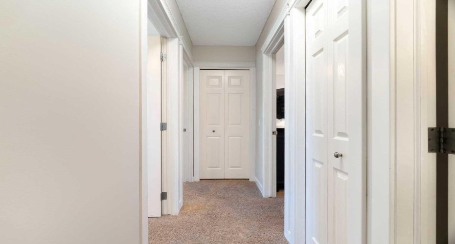 76 Pinebrook Close, Calgary, Alberta T1Y 3X5, 4 Bedroom Bedrooms, 0 ,3 BathroomBathrooms,Residential,For Sale,Pinebrook,0,A2326850