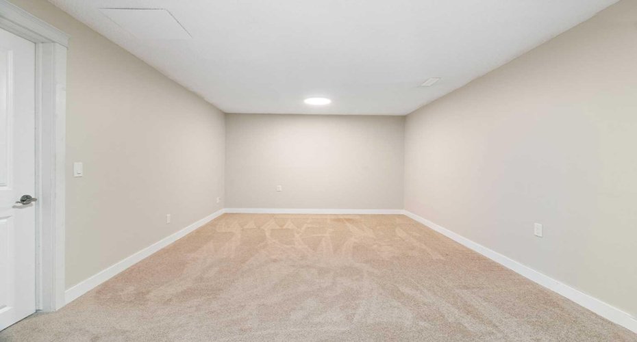 76 Pinebrook Close, Calgary, Alberta T1Y 3X5, 4 Bedroom Bedrooms, 0 ,3 BathroomBathrooms,Residential,For Sale,Pinebrook,0,A2326850
