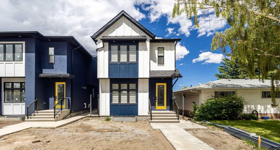 2424 25 Avenue, Calgary, Alberta T2M 2C5, 8 Bedroom Bedrooms, 0 ,5 BathroomBathrooms,Residential,For Sale,25,0,A2326854