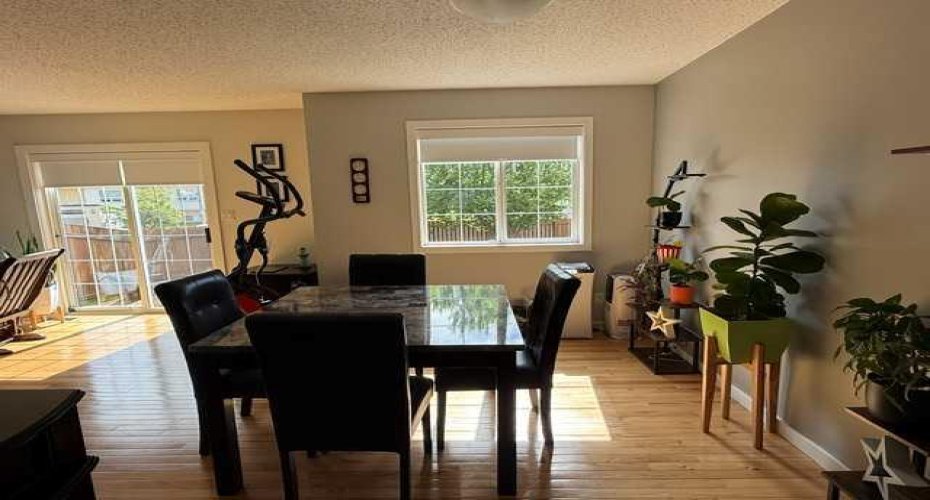 10220 106 Street, High Level, Alberta T0H 1Z0, 3 Bedroom Bedrooms, 0 ,2 BathroomBathrooms,Residential,For Sale,106,0,A2326890