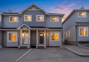 301 Strathaven Mews, Strathmore, Alberta T1P 1K3, 4 Bedrooms Bedrooms, ,3 BathroomsBathrooms,Residential,For Sale,Strathaven,A2326891 301 Strathaven Mews, Strathmore, Alberta T1P 1K3, 4 Bedrooms Bedrooms, ,3 BathroomsBathrooms,Residential,For Sale,Strathaven,A2326891