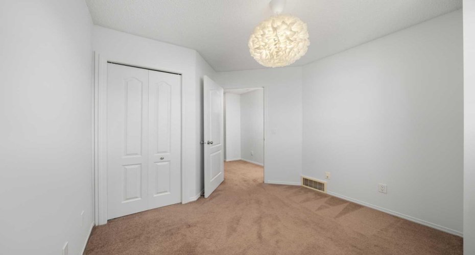 301 Strathaven Mews, Strathmore, Alberta T1P 1K3, 4 Bedroom Bedrooms, 0 ,3 BathroomBathrooms,Residential,For Sale,Strathaven,0,A2326891