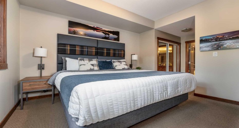 30 Lincoln Park, Canmore, Alberta T1W 3E9, 2 Bedroom Bedrooms, 0 ,2 BathroomBathrooms,Residential,For Sale,Lincoln,0,A2326894