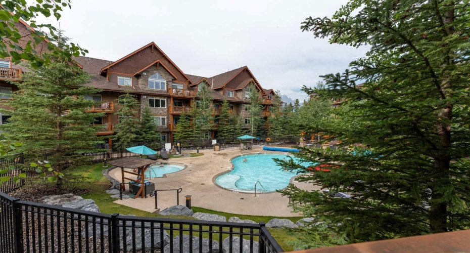30 Lincoln Park, Canmore, Alberta T1W 3E9, 2 Bedroom Bedrooms, 0 ,2 BathroomBathrooms,Residential,For Sale,Lincoln,0,A2326894