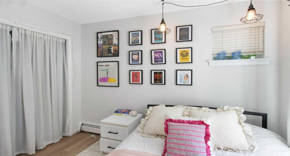 22 Richard Place, Calgary, Alberta T3E7N6, 2 Bedroom Bedrooms, 0 ,2 BathroomBathrooms,Residential,For Sale,Richard,0,A2326901