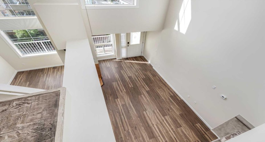 1540 17 Avenue, Calgary, Alberta T2C 0C8, 1 Bedroom Bedrooms, 0 ,2 BathroomBathrooms,Residential,For Sale,17,0,A2326912