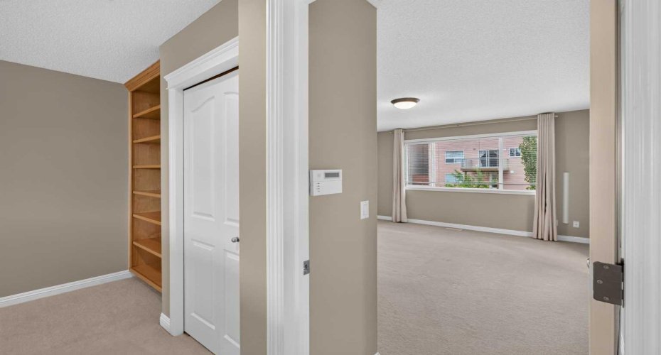 25 Panamount Rise, Calgary, Alberta T3K 6B6, 4 Bedroom Bedrooms, 0 ,4 BathroomBathrooms,Residential,For Sale,Panamount,0,A2326913