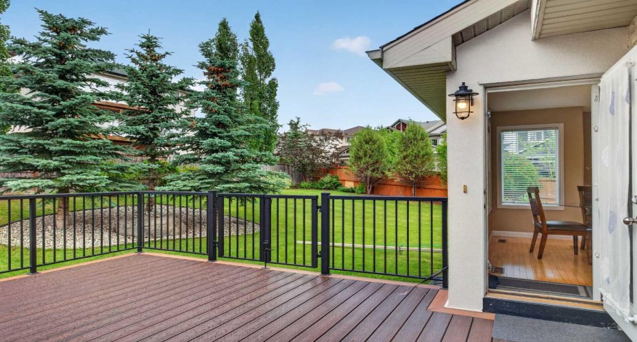 25 Panamount Rise, Calgary, Alberta T3K 6B6, 4 Bedroom Bedrooms, 0 ,4 BathroomBathrooms,Residential,For Sale,Panamount,0,A2326913