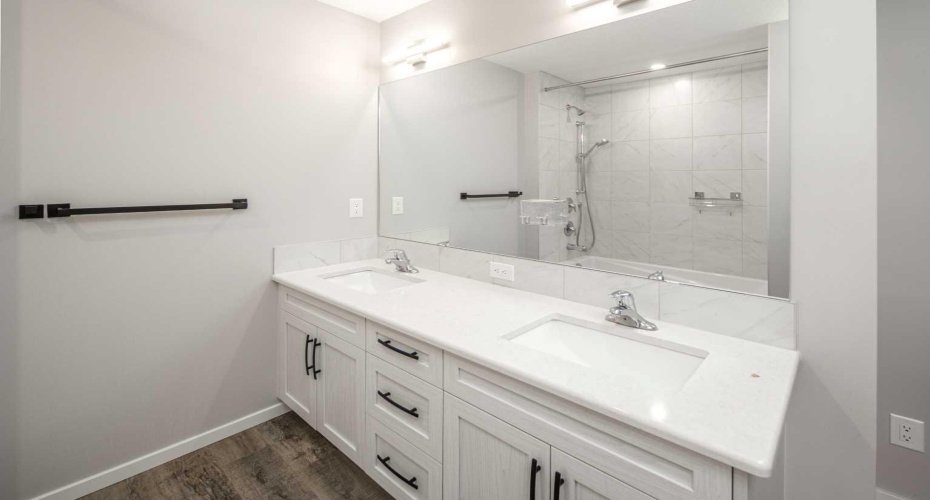 94 Yorkstone Heath, Calgary, Alberta T2X 4S3, 3 Bedroom Bedrooms, 0 ,3 BathroomBathrooms,Residential,For Sale,Yorkstone,0,A2326920
