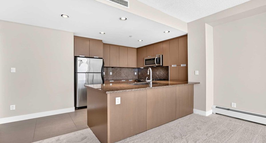 99 Spruce Place, Calgary, Alberta T3C3X7, 2 Bedroom Bedrooms, 0 ,2 BathroomBathrooms,Residential,For Sale,Spruce,0,A2326928