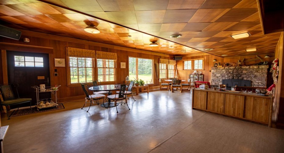 50409A Highway 16, Rural Yellowhead County, Alberta T7V 1X4, 8 Bedroom Bedrooms, 0 ,12 BathroomBathrooms,Residential,For Sale,Highway 16,0,A2326946