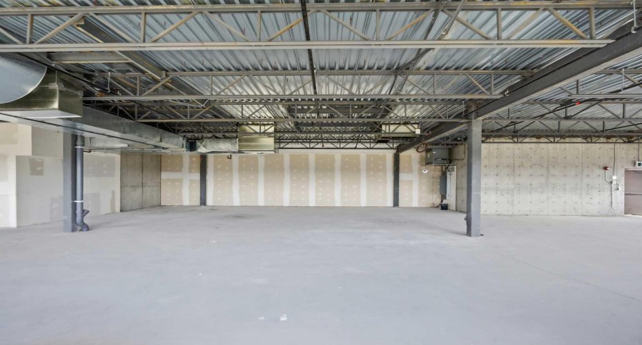 4117 109 Avenue, Calgary, Alberta T3N 2X5, 0 , 0 ,0,Commercial,For Lease,109,0,A2326975