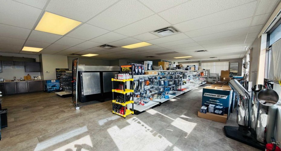 10102 120 Street, Grande Prairie, Alberta T8V 8B1, 0 , 0 ,0,Commercial,For Lease,120,0,A2327048