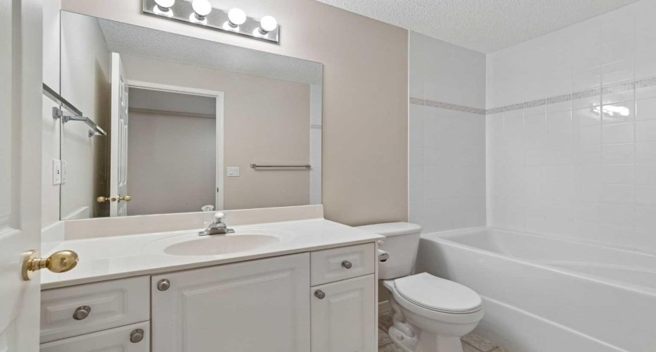 63 Scotia Landing, Calgary, Alberta T3L 2K2, 3 Bedroom Bedrooms, 0 ,3 BathroomBathrooms,Residential,For Sale,Scotia,0,A2327054