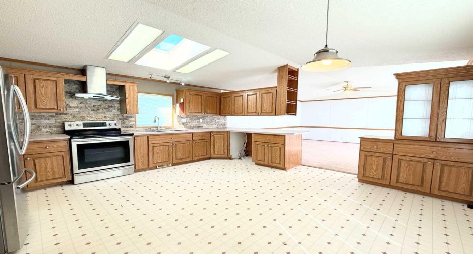 645045 Range Road 211, Rural Athabasca County, Alberta T0A 0M0, 3 Bedroom Bedrooms, 0 ,2 BathroomBathrooms,Residential,For Sale,Range Road 211,0,A2327057