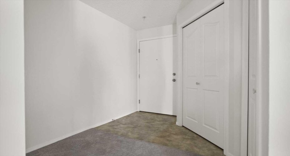 Spacious foyer