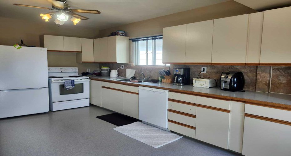 660 6 Avenue, Drumheller, Alberta T0J0Y5, 2 Bedroom Bedrooms, 0 ,1 BathroomBathrooms,Residential,For Sale,6,0,A2327078