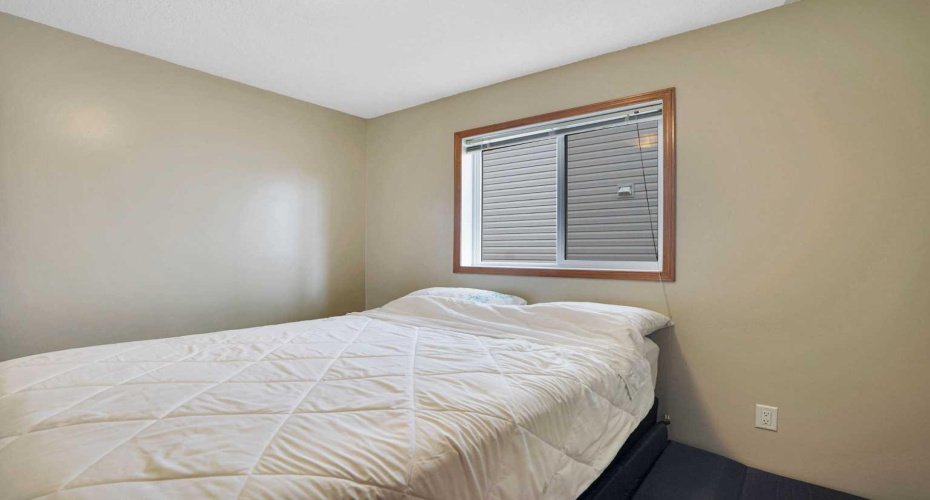 144 Hillcrest Cape, Strathmore, Alberta T1P 0A4, 4 Bedroom Bedrooms, 0 ,3 BathroomBathrooms,Residential,For Sale,Hillcrest,0,A2322626