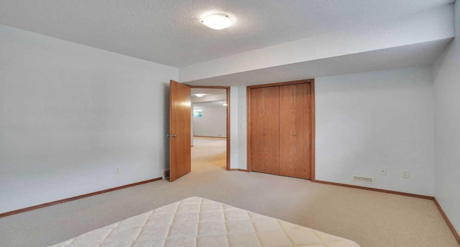 144 Hillcrest Cape, Strathmore, Alberta T1P 0A4, 4 Bedroom Bedrooms, 0 ,3 BathroomBathrooms,Residential,For Sale,Hillcrest,0,A2322626