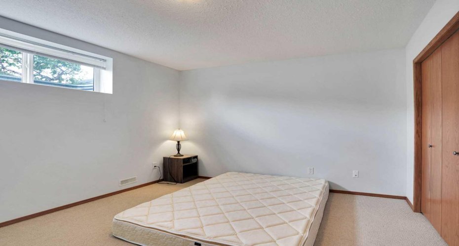 144 Hillcrest Cape, Strathmore, Alberta T1P 0A4, 4 Bedroom Bedrooms, 0 ,3 BathroomBathrooms,Residential,For Sale,Hillcrest,0,A2322626
