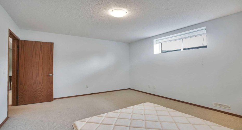 144 Hillcrest Cape, Strathmore, Alberta T1P 0A4, 4 Bedroom Bedrooms, 0 ,3 BathroomBathrooms,Residential,For Sale,Hillcrest,0,A2322626