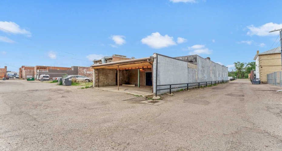 655 2 Street, Medicine Hat, Alberta T1A 0C8, 0 , 0 ,0,Commercial,For Sale,2,0,A2322726