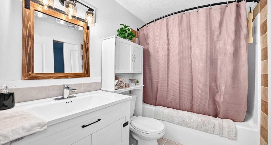5138 51 Street, Olds, Alberta T4H1H1, 2 Bedroom Bedrooms, 0 ,2 BathroomBathrooms,Residential,For Sale,51,0,A2322992
