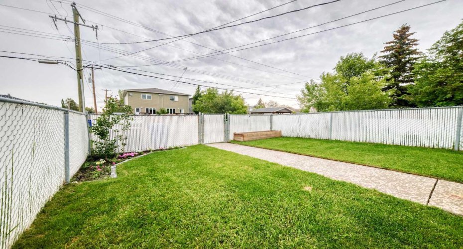 5138 51 Street, Olds, Alberta T4H1H1, 2 Bedroom Bedrooms, 0 ,2 BathroomBathrooms,Residential,For Sale,51,0,A2322992