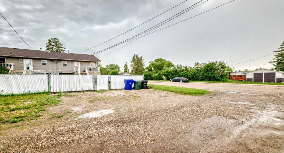 5138 51 Street, Olds, Alberta T4H1H1, 2 Bedroom Bedrooms, 0 ,2 BathroomBathrooms,Residential,For Sale,51,0,A2322992